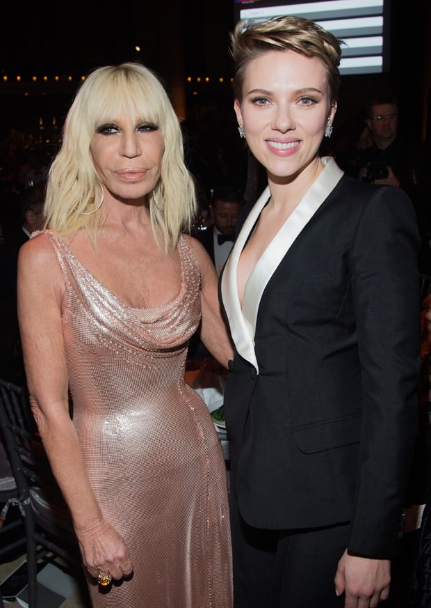 2017 amfAR galasında kırmızı halı şıklığı