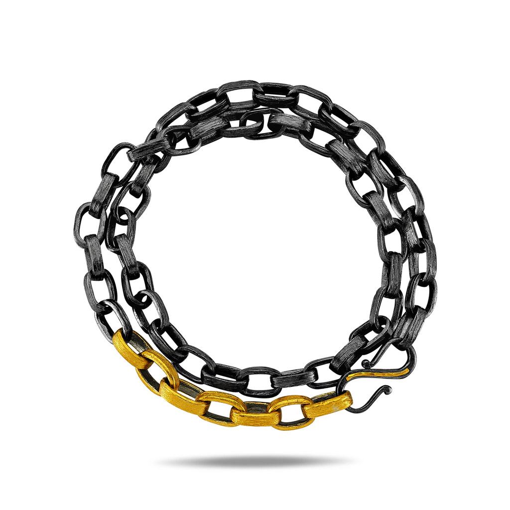 Erkekler neden bileklik takmasın?