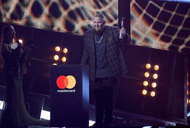 2017 Brit Ödülleri sahiplerini buldu