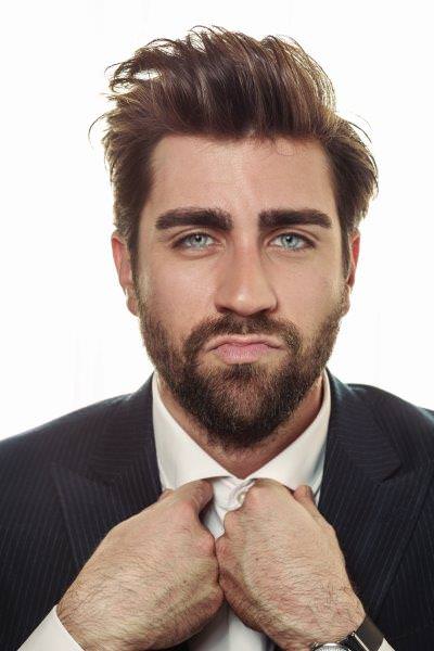 Kendi hikayesinin kahramanı