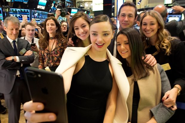Snapchat halka arz edildi, kutlamayı Miranda Kerr yaptı!