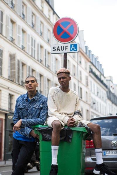 Les Benjamins'den 'Mavi Erkekler'