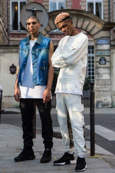 Les Benjamins'den 'Mavi Erkekler'