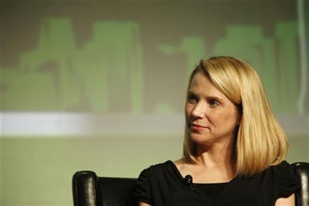 Hack skandalının faturası Marissa Mayer'a kesildi