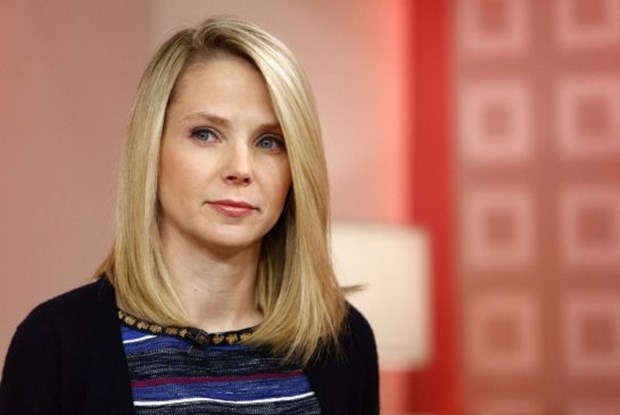Hack skandalının faturası Marissa Mayer'a kesildi
