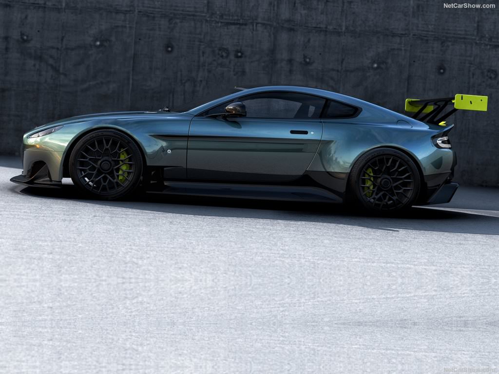 2018 Aston Martin Vantage AMR Pro
