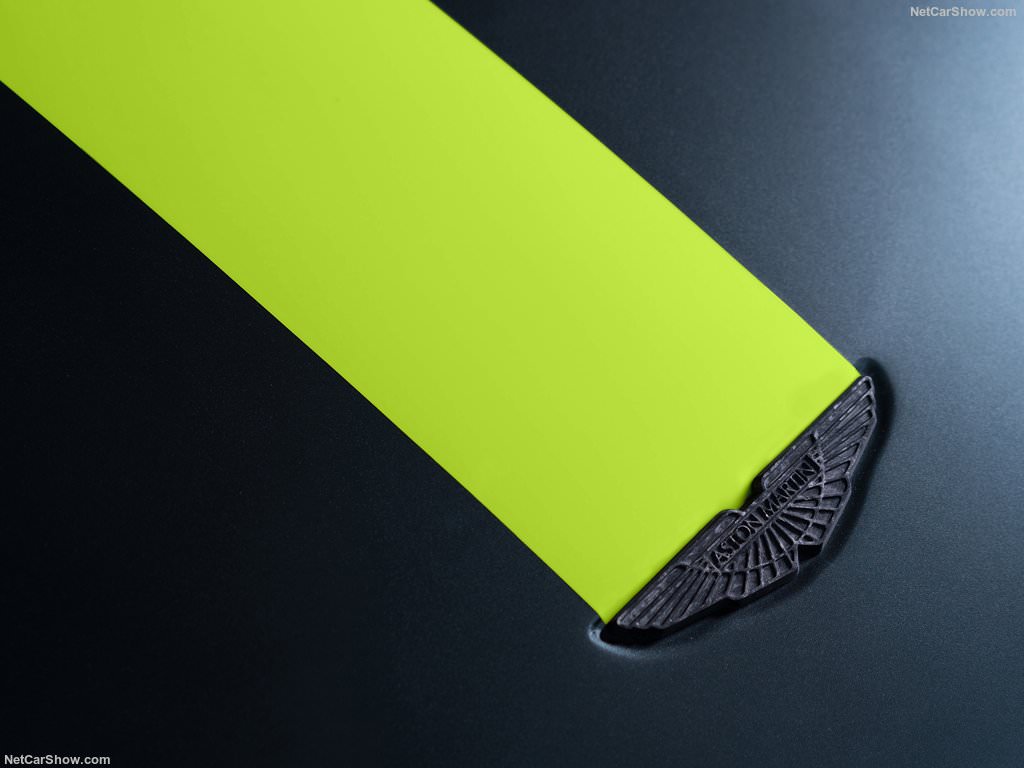 2018 Aston Martin Vantage AMR Pro