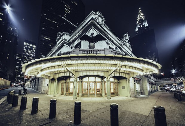 Sanatçı gözüyle New York sokaklarının bomboş hali