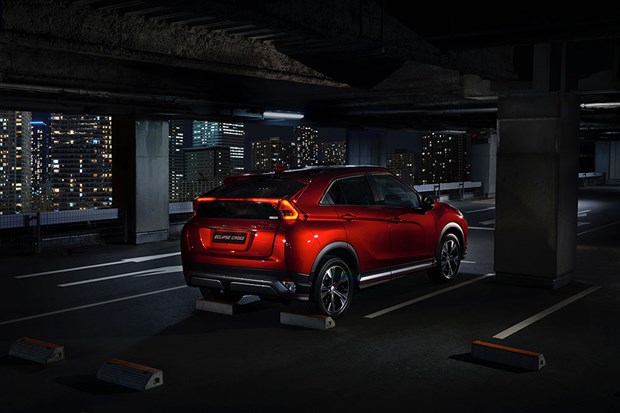 Cenevre'de Mitsubishi'nin yıldızı Eclipse Cross