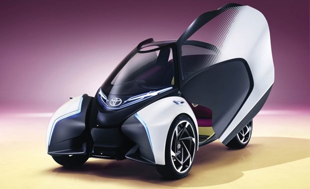 Toyota'nın i-TRIL Concept'i görücüye çıktı