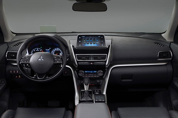 Cenevre'de Mitsubishi'nin yıldızı Eclipse Cross