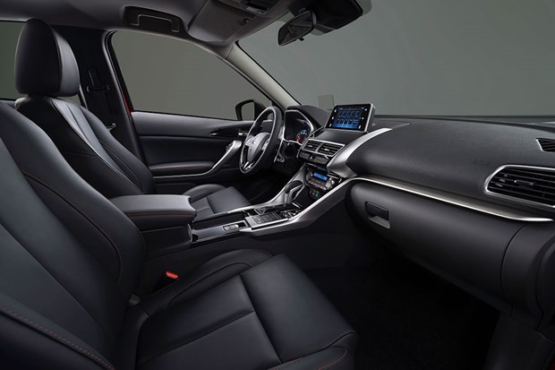 Cenevre'de Mitsubishi'nin yıldızı Eclipse Cross