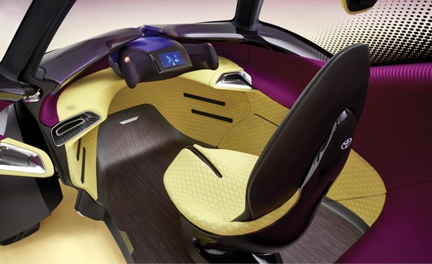 Toyota'nın i-TRIL Concept'i görücüye çıktı