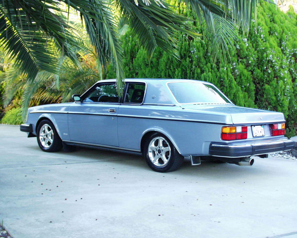 1977 Volvo 262C Bertone Coupe.