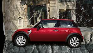 Mini Cooper İngiltere’ye veda edebilir!