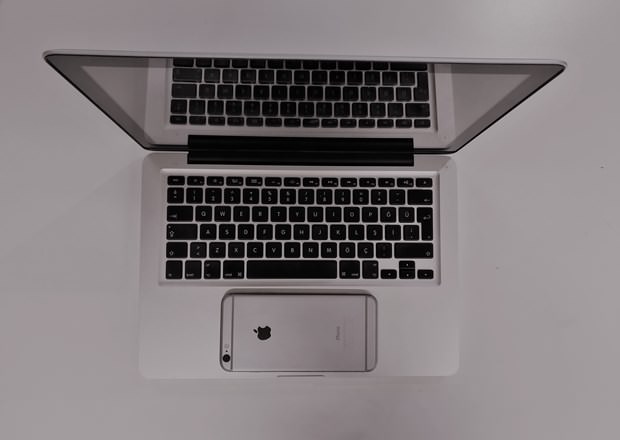 Apple'dan iPhone'ları MacBook'a dönüştüren patent