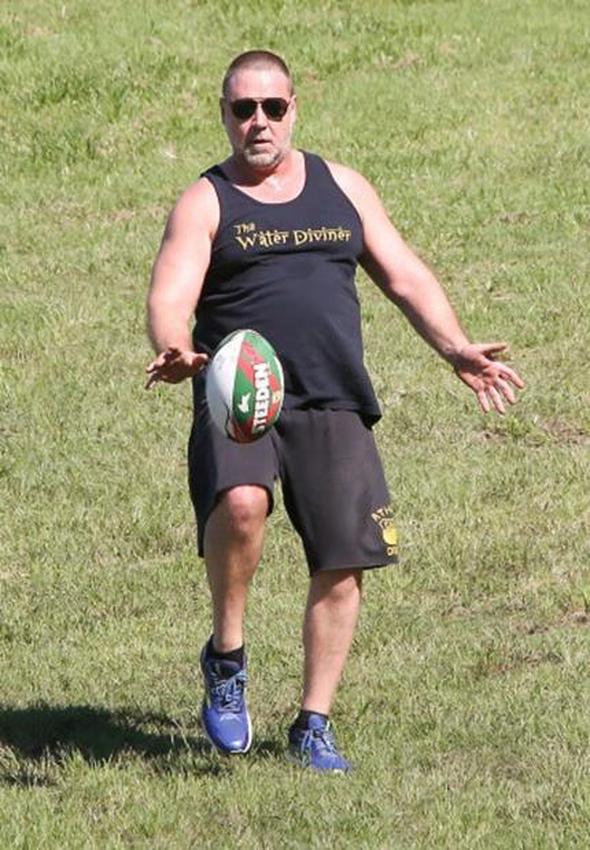 Russell Crowe şaşırttı!