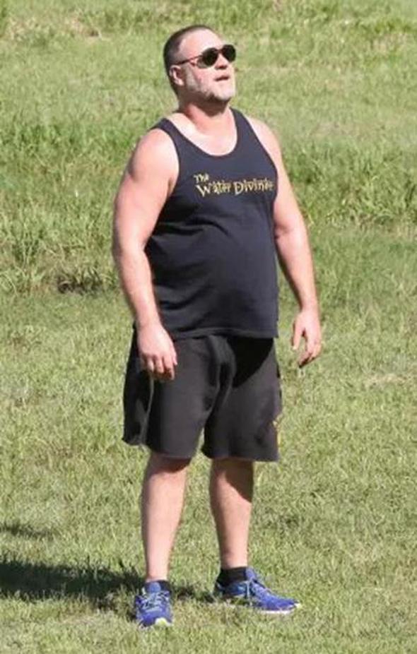 Russell Crowe şaşırttı!