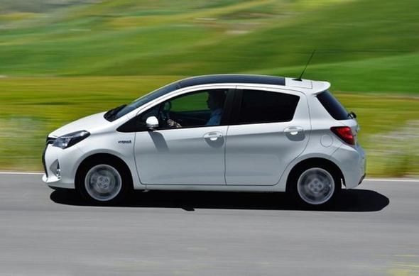 En az yakan otomobiller