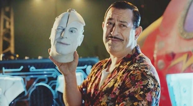 Cem Yılmaz'ın yeni filmi ArifV216'nın oyuncu kadrosu