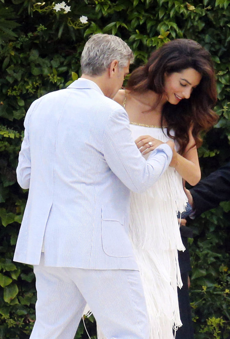 İkiz bebekler pahalıya patladı!