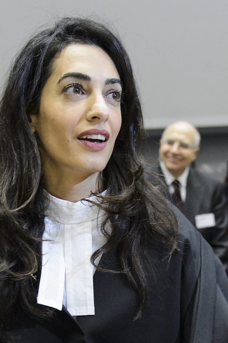 İkiz bebekler pahalıya patladı!