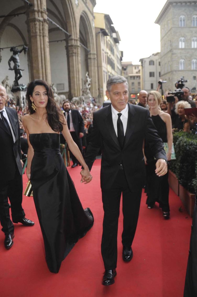 İkiz bebekler pahalıya patladı!