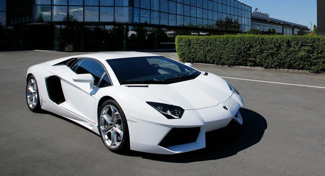 Cristiano Ronaldo’nun süper hızlı otomobilleri