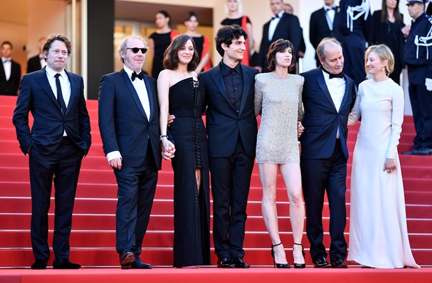 Cannes'da şıklık yarışı