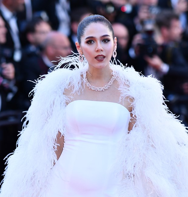 Cannes'da şıklık yarışı