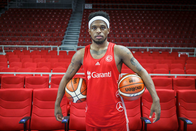 Hapishaneden zirveye: Bobby Dixon