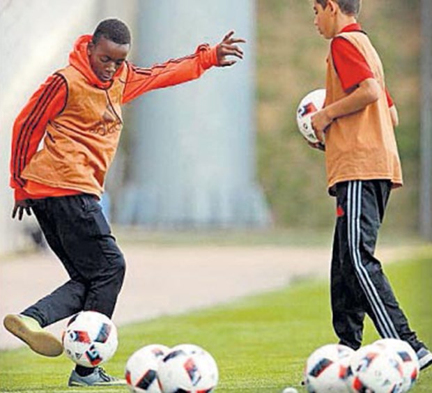 Madonna’nın oğlu David Banda Benfica’da