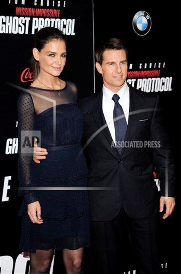 Kısa erkek uzun kadın ilişkisi olan ünlüler