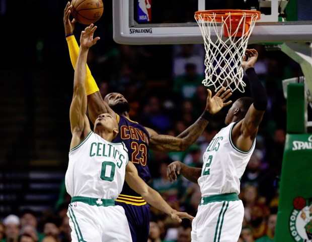 NBA play-off tarihinin en skoreri LeBron James