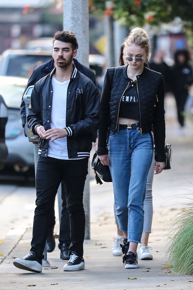 Kısa erkek uzun kadın ilişkisi olan ünlüler