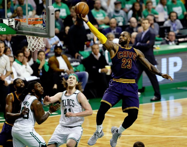 NBA play-off tarihinin en skoreri LeBron James