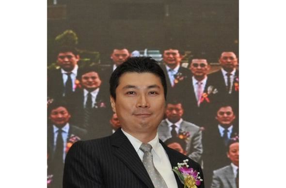 Dünyanın en zengin 100 ismi belli oldu!