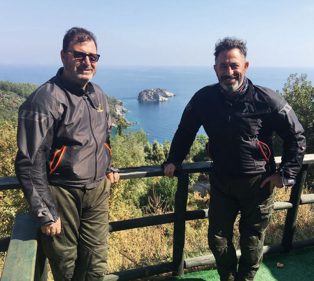 Kocamustafapaşa'nın en güzel abisi: Can Yılmaz