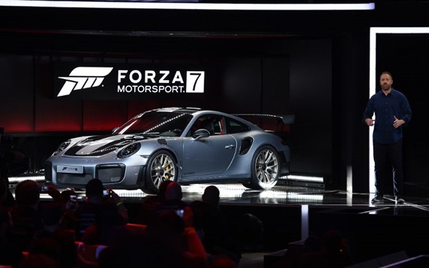 E3 Fuarı'na Porsche 911 GT2 RS damgasını vurdu
