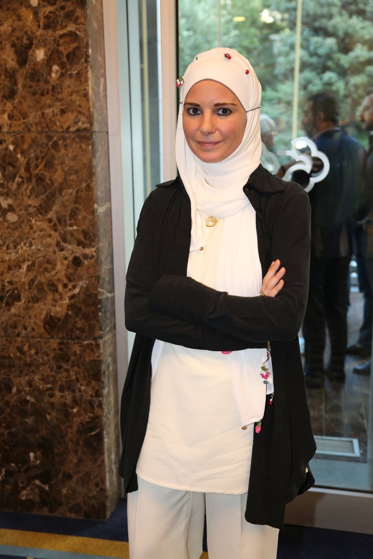 ‘Tankın önüne yatan kardeşe, çatıdan jete atlayan gençlere selam olsun’