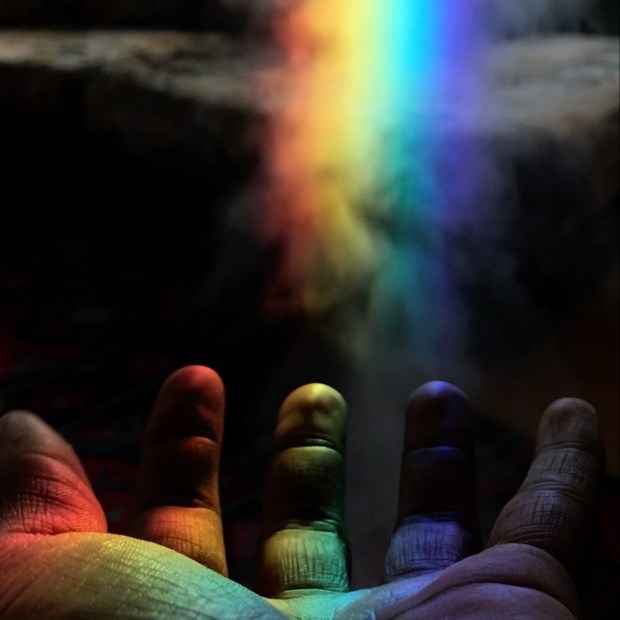 Apple'dan Instagram atağı