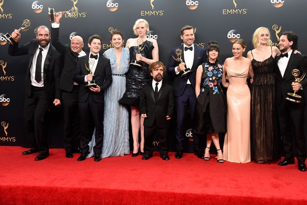 Game of Thrones’un yıldız oyuncusu Emilia Clarke hakkında bilinmeyenler
