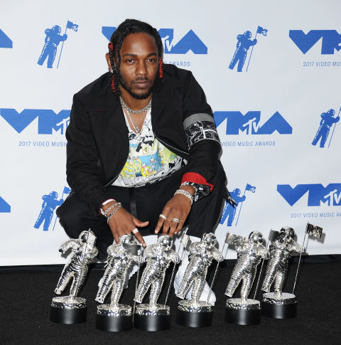 Haftanın en iyi giyinen erkekleri