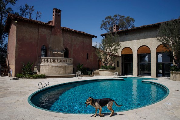 Katy Perry Papa'dan onay bekliyor