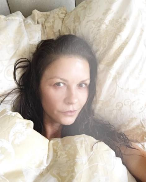 Ünlü güzelleri bir de makyajsız görün