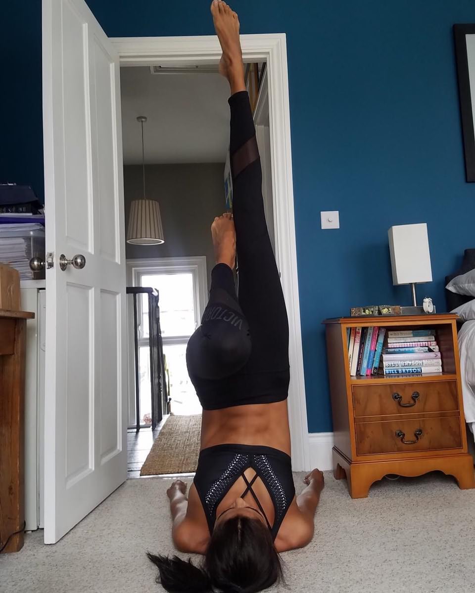 Victoria's Secret modelleri formlarını nasıl koruyor?