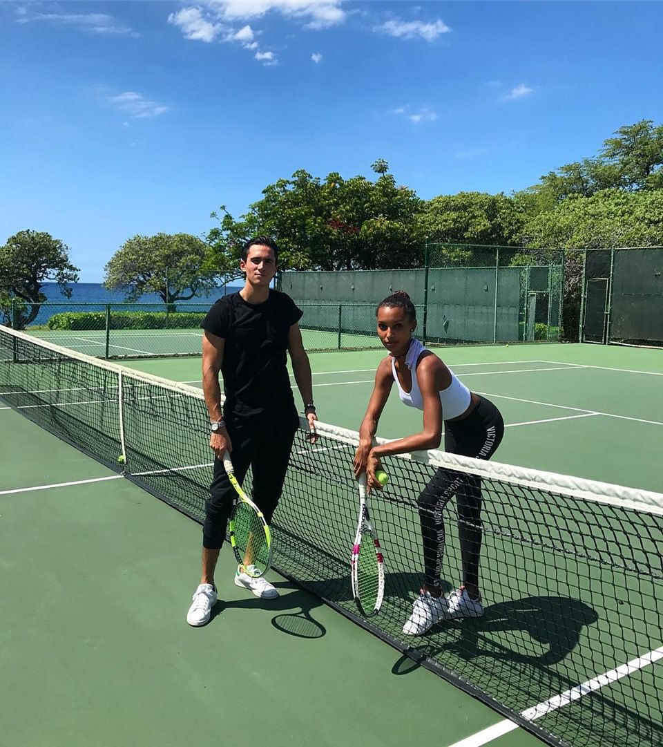 Victoria's Secret modelleri formlarını nasıl koruyor?