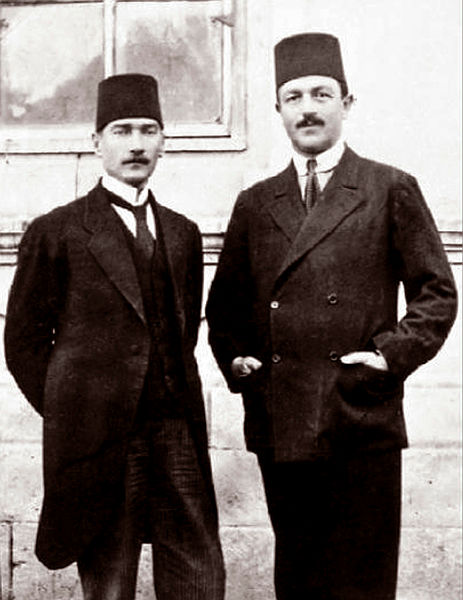 Mustafa Kemal Atatürk'ün giyim tarzı