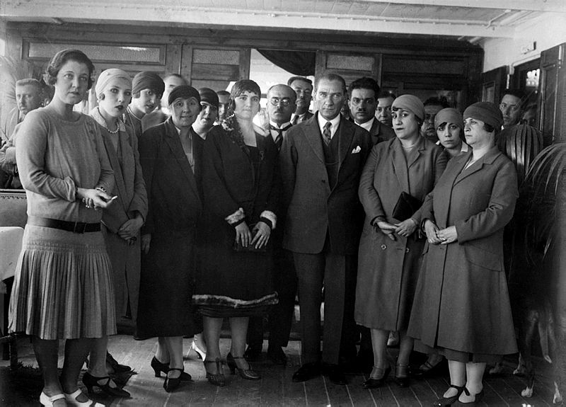 Mustafa Kemal Atatürk'ün giyim tarzı