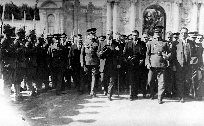 Mustafa Kemal Atatürk'ün giyim tarzı